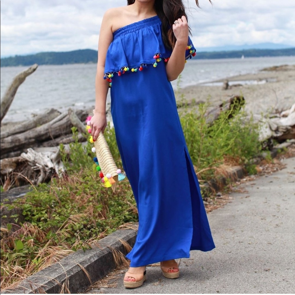 ⭐️PM Editor Pick New Red Pom Pom Maxi Dress - Picture 4 of 6